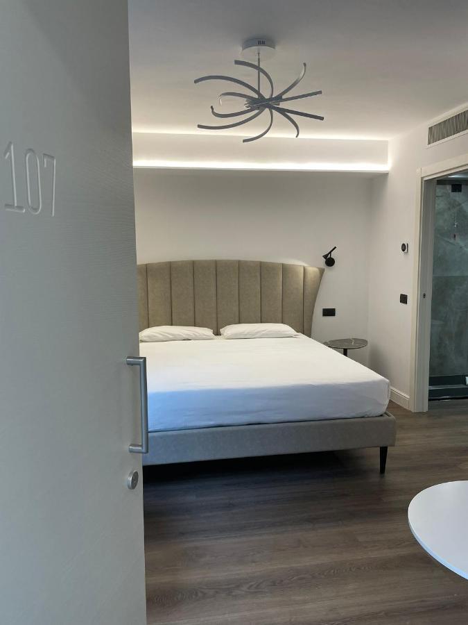 Hotel Zara Milano Ngoại thất bức ảnh