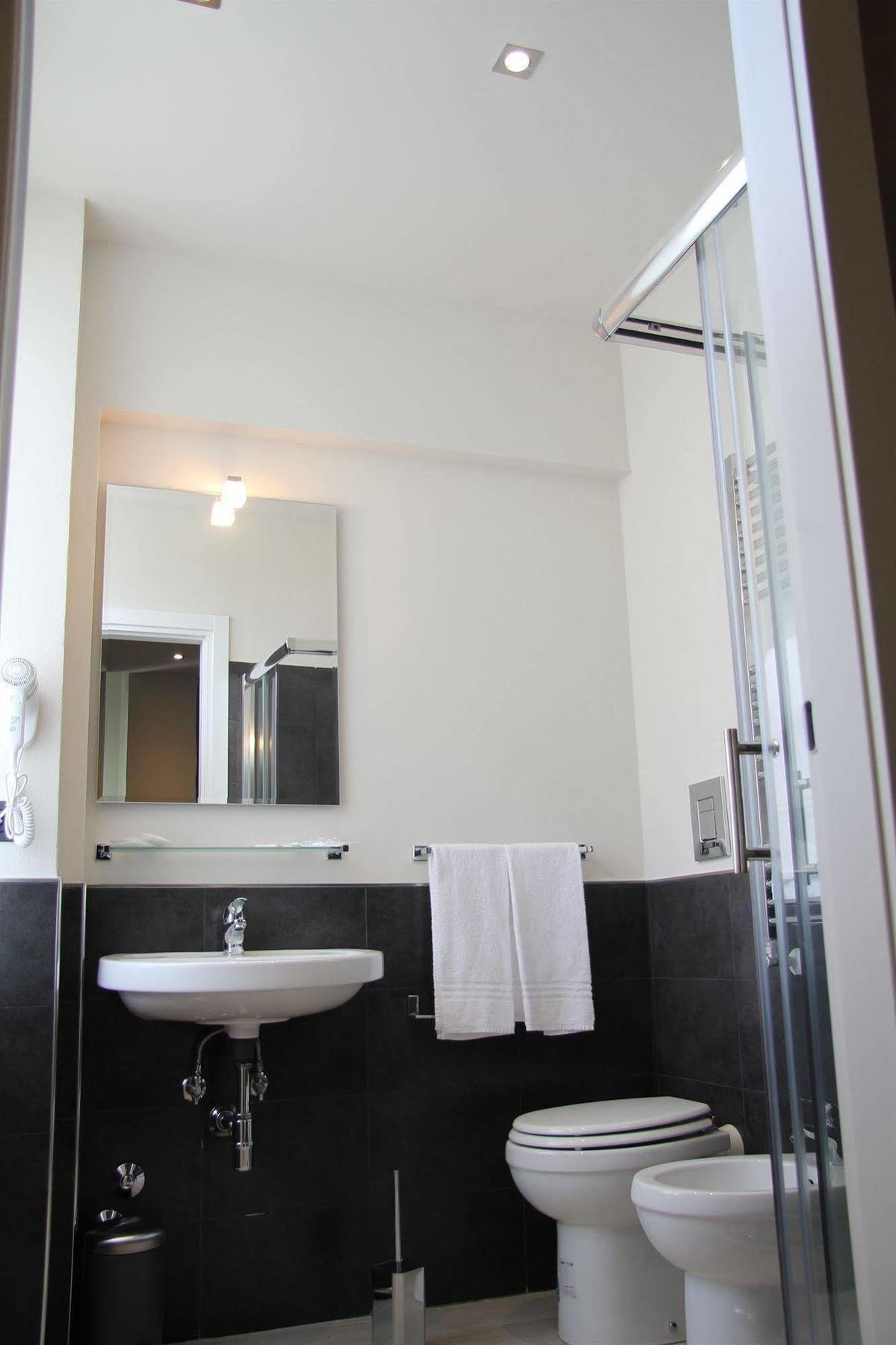 Hotel Zara Milano Ngoại thất bức ảnh